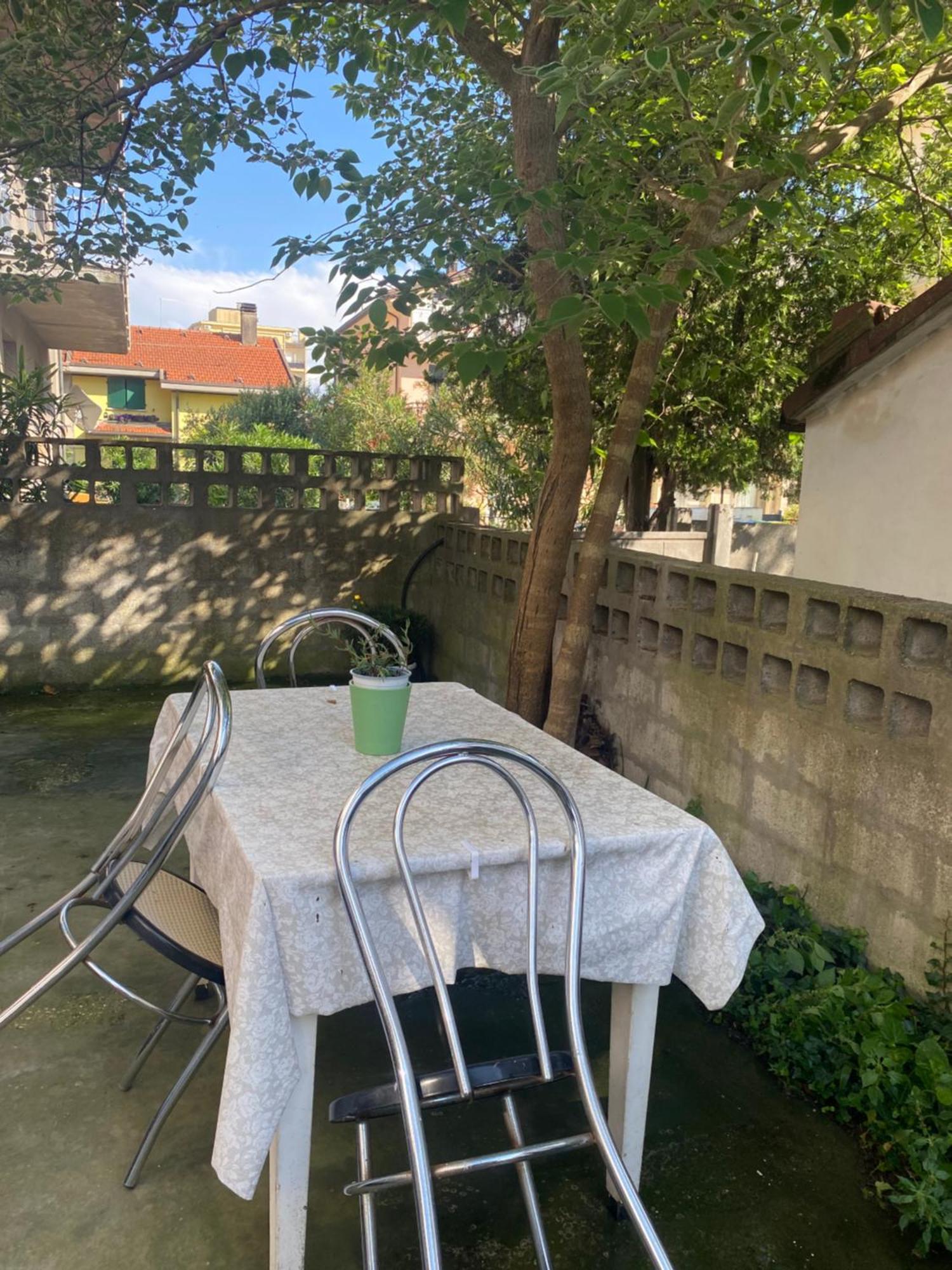 Casa Elisa 8 Villa Bellaria-Igea Marina Eksteriør billede